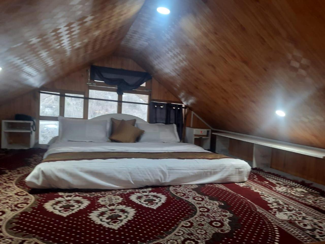 Matri Pitri Cottage Matiana Eksteriør bilde